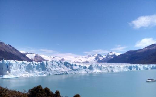 Hospedaje Manantiales El Calafate Exterior photo